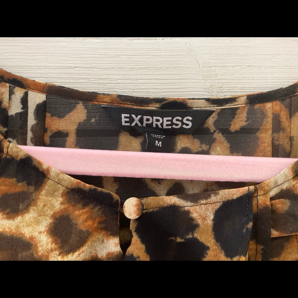 Leopard top - Picture 3 of 3